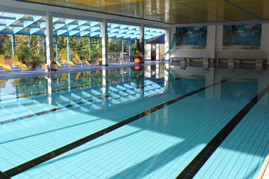 Hallenbad Friedrichsthal