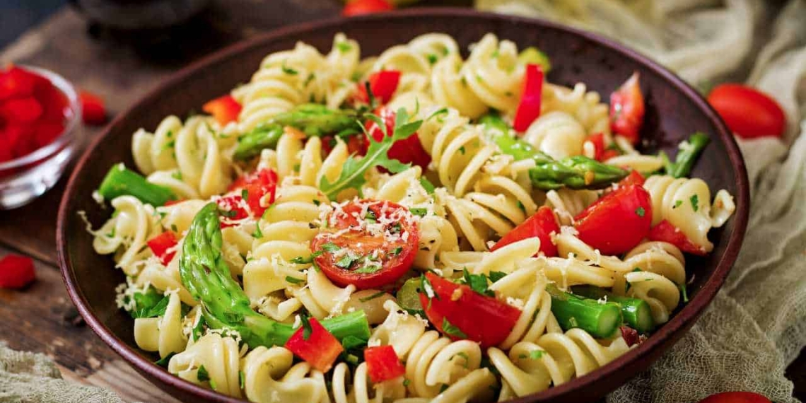 Ein leckerer Nudelsalat, frisch und fein!