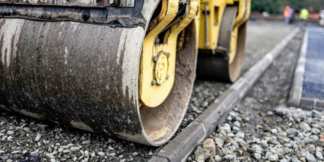 Aufgrund einer Baustelle kommt es zu Behinderungen (Symbolbild)
