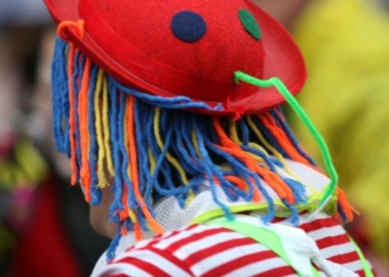 Clown im Straßenkarneval, über dts