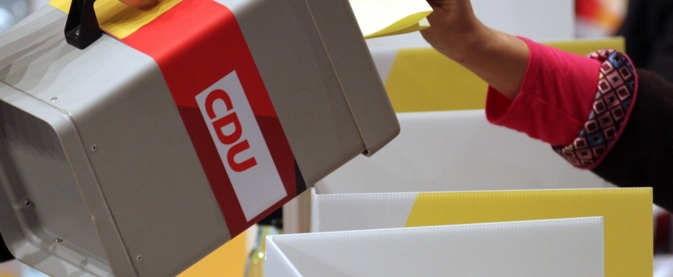 Wahlurne auf CDU