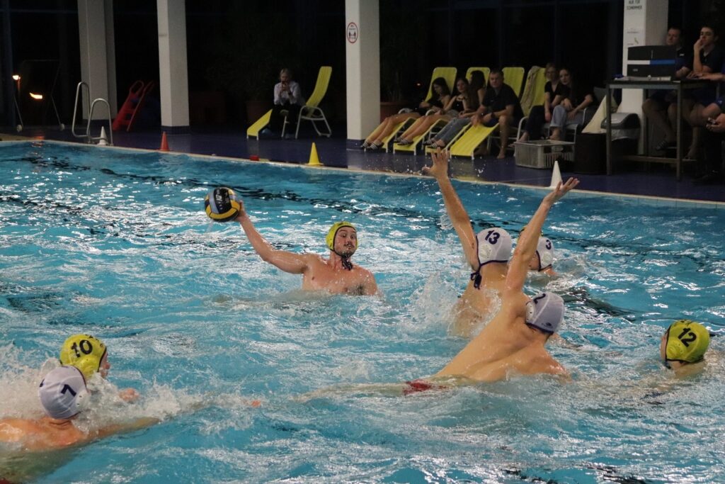 Yannis Künstle (am Ball) erzielte acht Treffer.