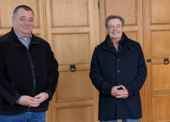 Die Fraktionsvorsitzenden Jörn Walter (SPD) & Jürgen Trenz (Die Linke)
