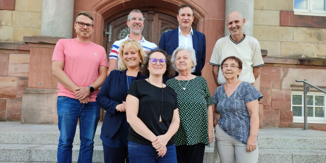 hintere Reihe v.l.n.r.: Sascha Veith, Jochen Donnevert, Daniel Jung, Bernhard Vincent Vordere Reihe v.l.n.r.: Jacqueline Reimann-Jung, Elsa Wainer, Elisabeth Junk, Gerlinde Plein-  Erdmann | Bild: CDU-Stadtverband Friedrichsthal