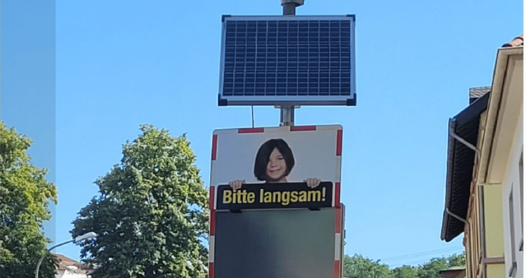 Geschwindigkeitstafeln in Bismarckstraße