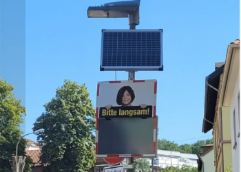 Geschwindigkeitstafeln in Bismarckstraße