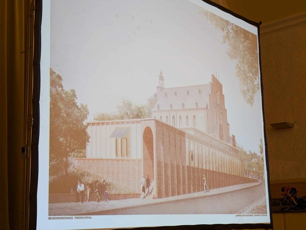 Projekt Vereinshaus vorgestellt 10 PXL 20241030 160610508.RAW 01.COVER scaled 1