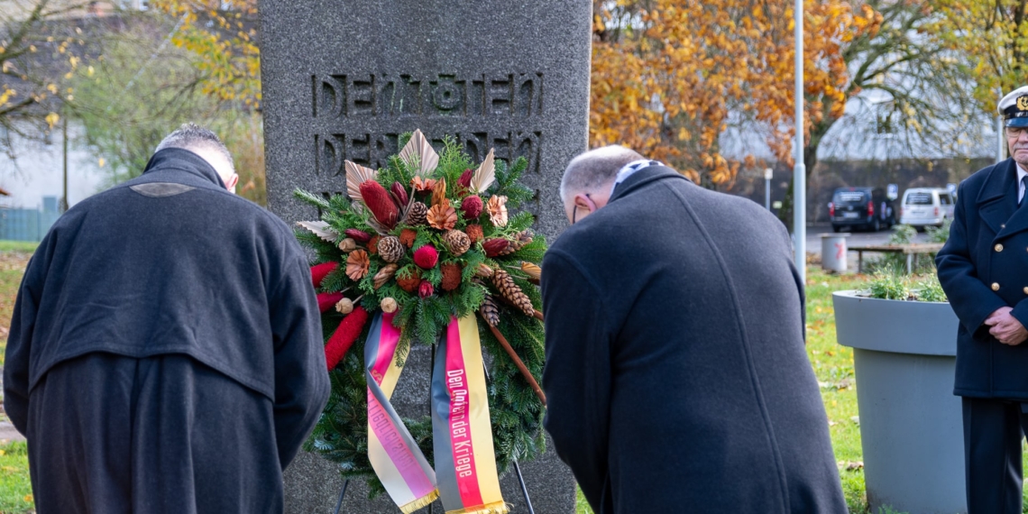 Volkstrauertag Denkmal Friedrichsthal