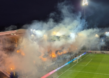 Die Virage-Est im Spiel gegen den VFB Stuttgart 2 am 14.03.2025