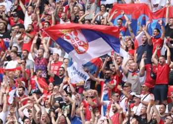 Serbische Fans (Archiv)