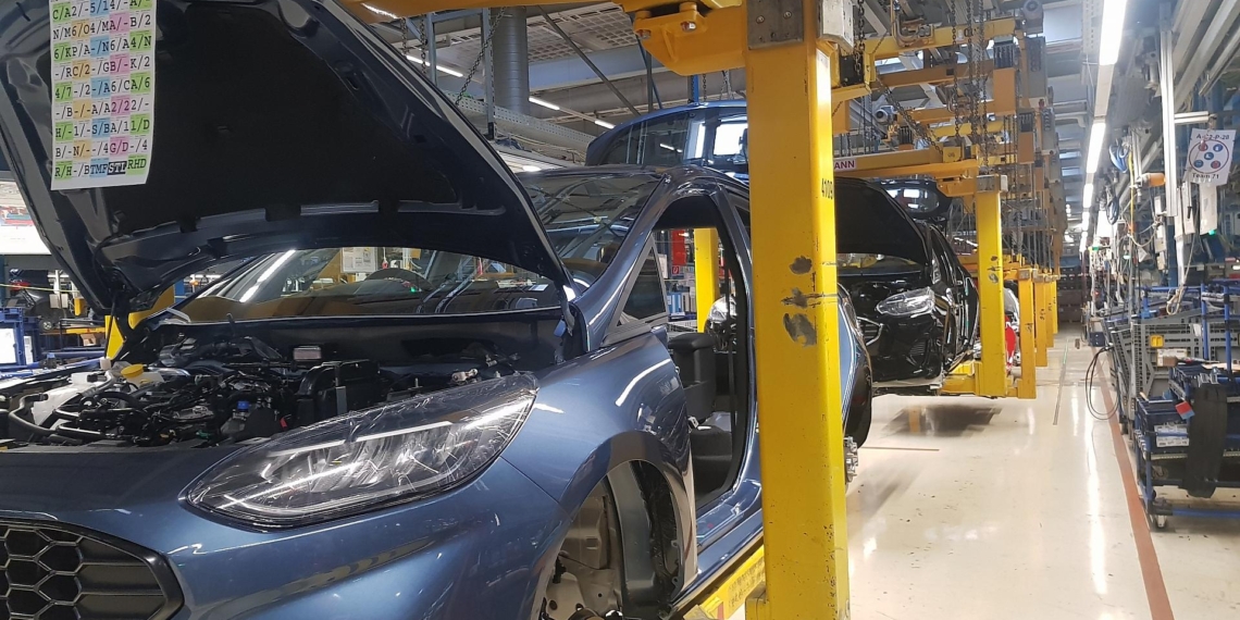 IG Metall ruft zu Streik in Kölner Ford-Werken auf 1 Autoproduktion (Archiv)