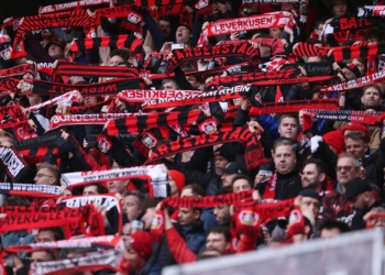 Fans von Bayer Leverkusen (Archiv)