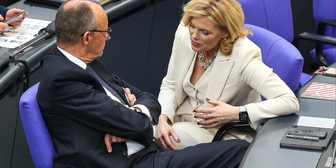 Klöckner und Merz nehmen an Amtseinführung von Papst Leo XIV. teil 1 Friedrich Merz und Julia Klöckner (Archiv)