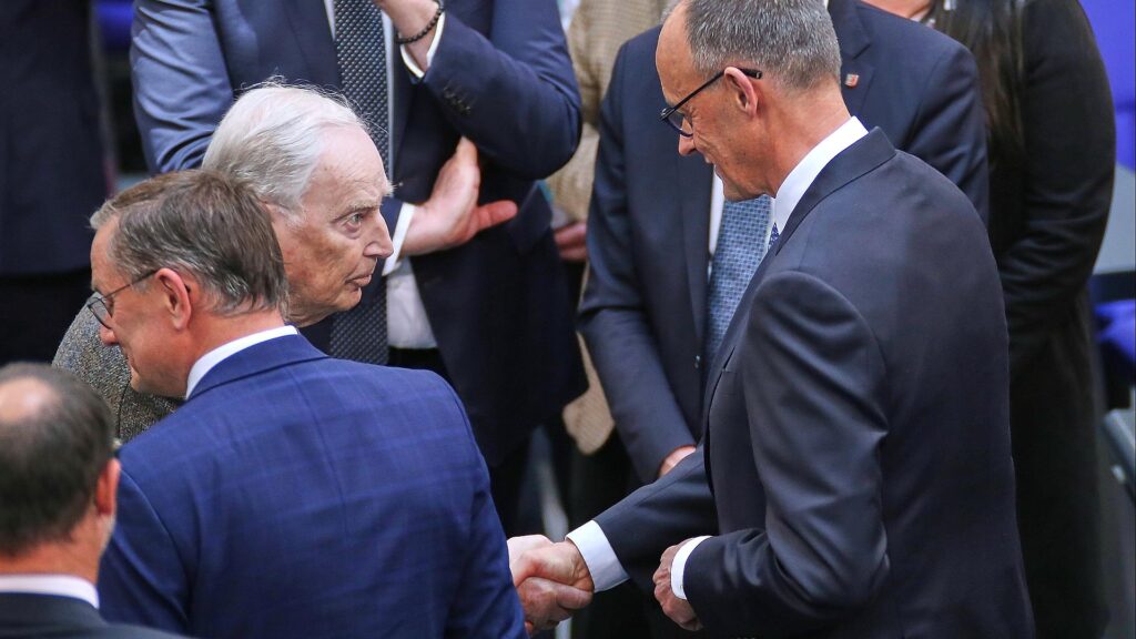 Guttenberg hält AfD-Kooperation 2029 "nicht für ausgeschlossen" 14 AfD gratuliert Friedrich Merz zur Wahl als Bundeskanzler am 06.05.2025