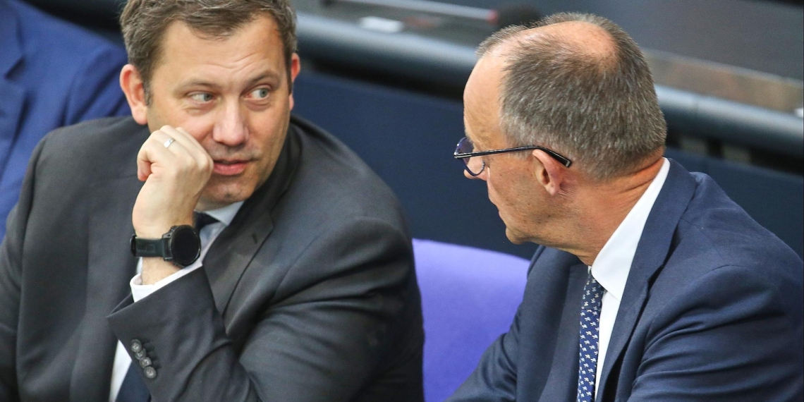 Lars Klingbeil und Friedrich Merz (Archiv)