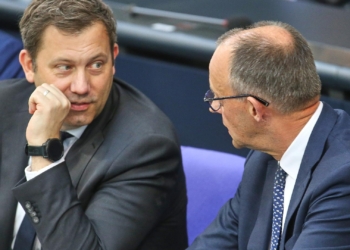 Lars Klingbeil und Friedrich Merz (Archiv)