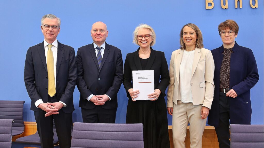 Vorstellung des Frühjahrsgutachten 2025 der Wirtschaftsweisen am 21.05.2025