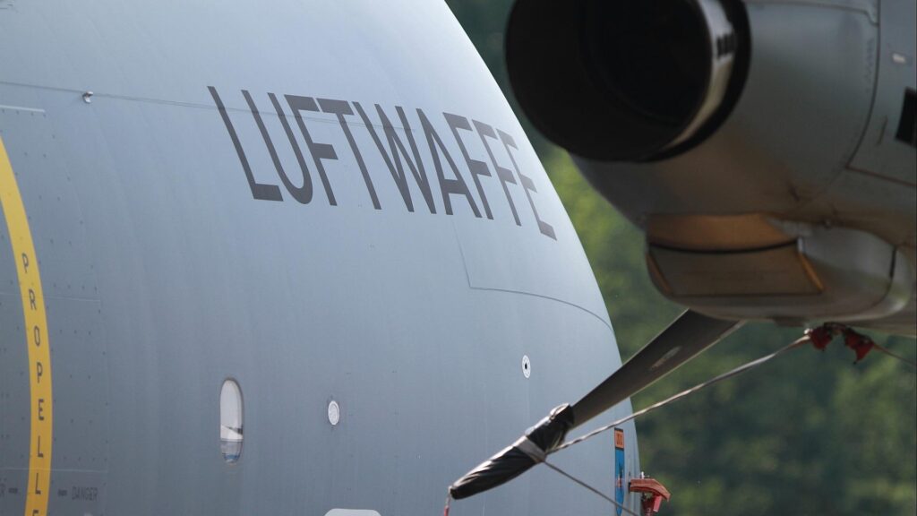 Schriftzug `Luftwaffe` (Archiv)
