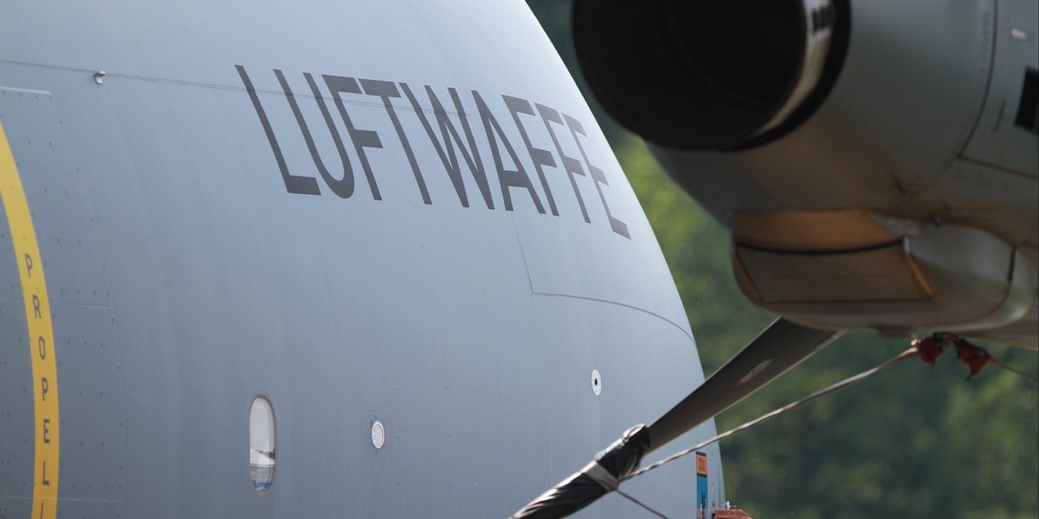 Schriftzug `Luftwaffe` (Archiv)