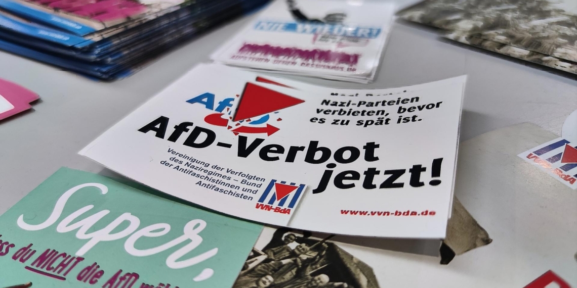 Werbematerial für AfD-Verbotsverfahren (Archiv)