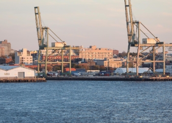 Industrieanlagen (Archiv)