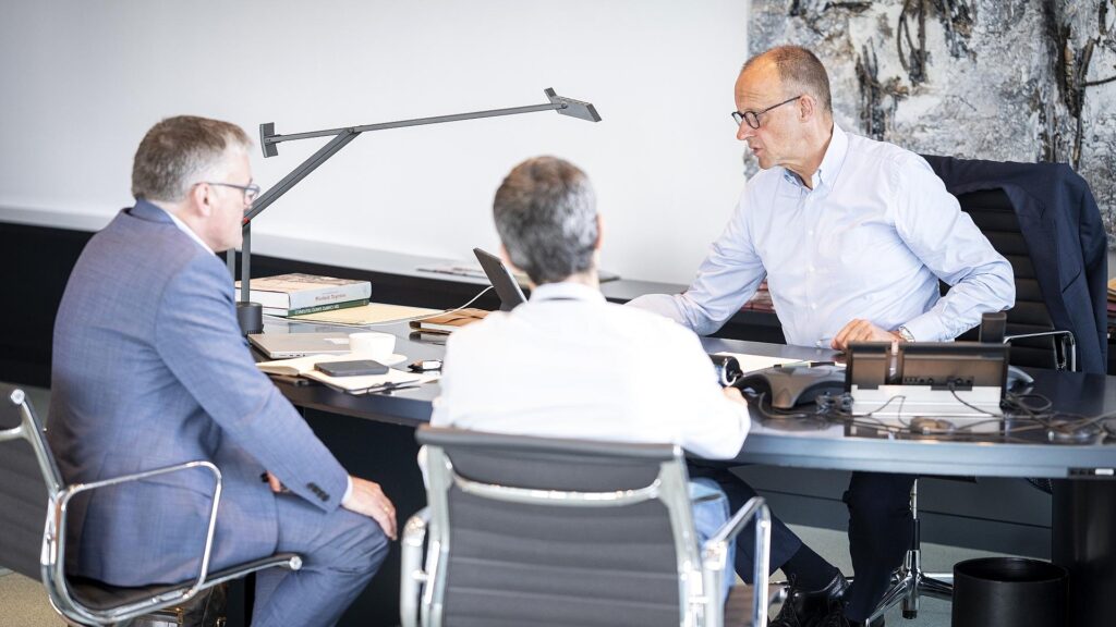 Friedrich Merz telefoniert mit den E3-Staaten zur Lage in Nahost am 22.06.2025