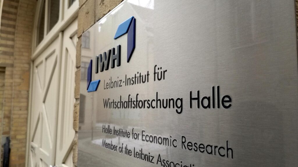 IWH: Höchstwert bei Insolvenzzahlen im zweiten Quartal 15 IWH - Leibniz-Institut für Wirtschaftsforschung Halle (Archiv)