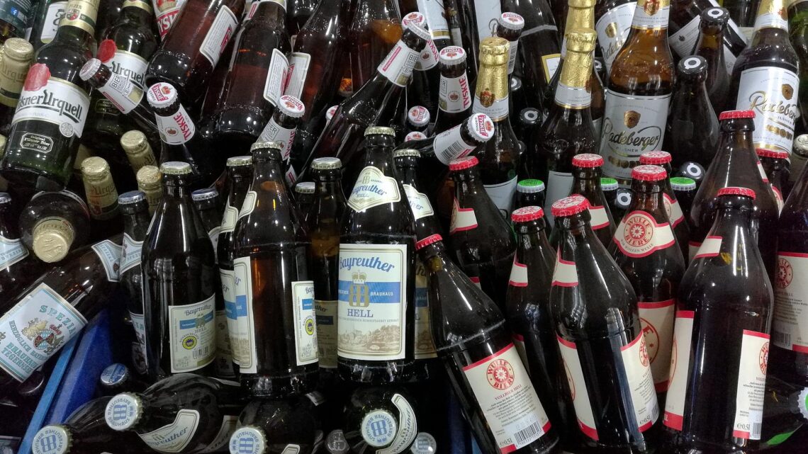Bierflaschen (Archiv)