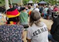 Public Viewing im Berliner Biergarten BRLO (Archiv)