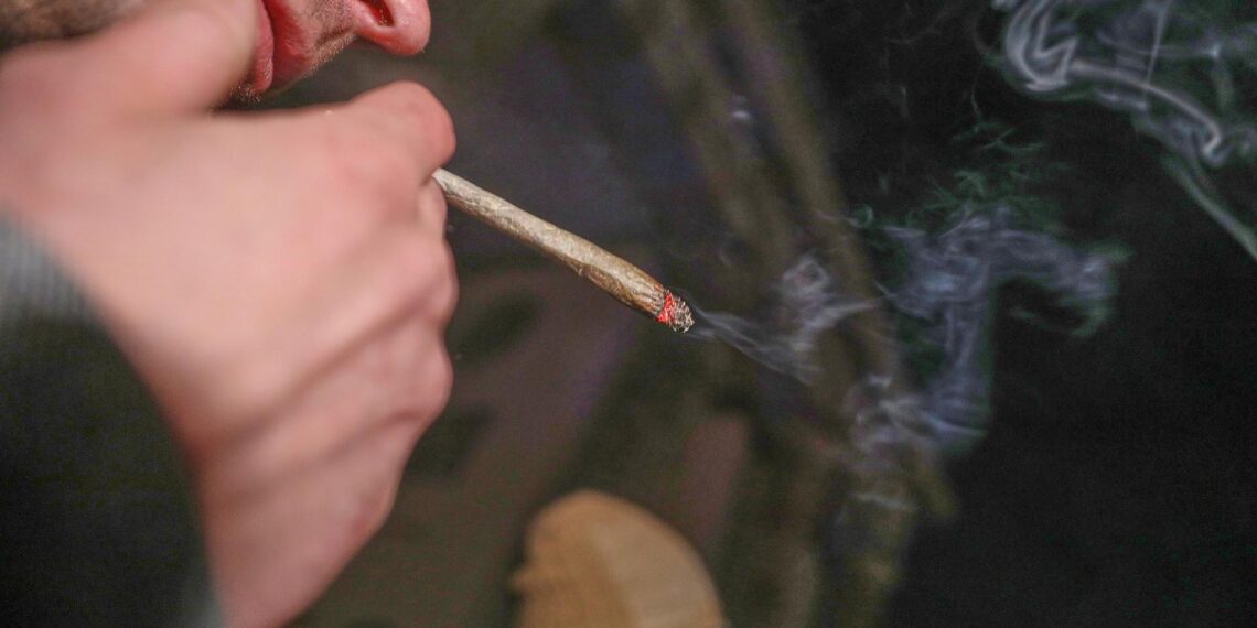 `Smoke-in` vor dem Brandenburger Tor (Archiv)