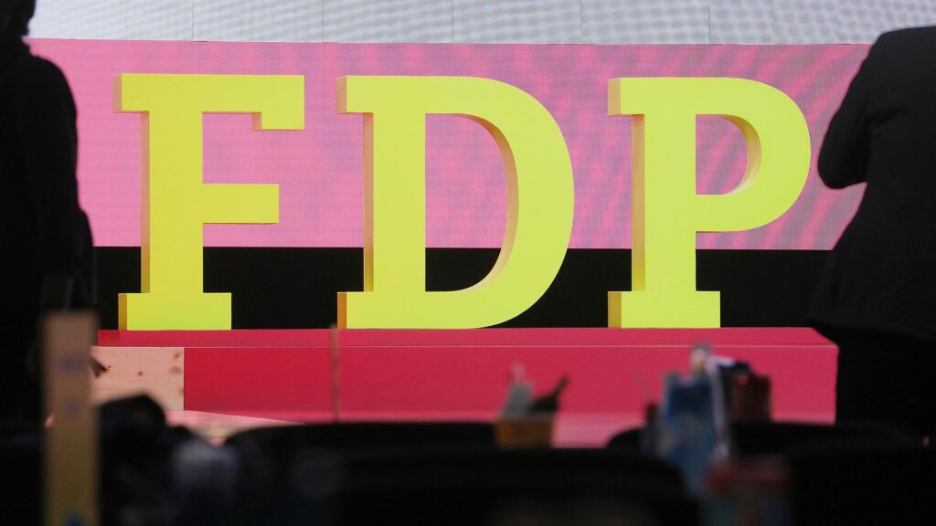 FDP-Logo auf Parteitag (Archiv)
