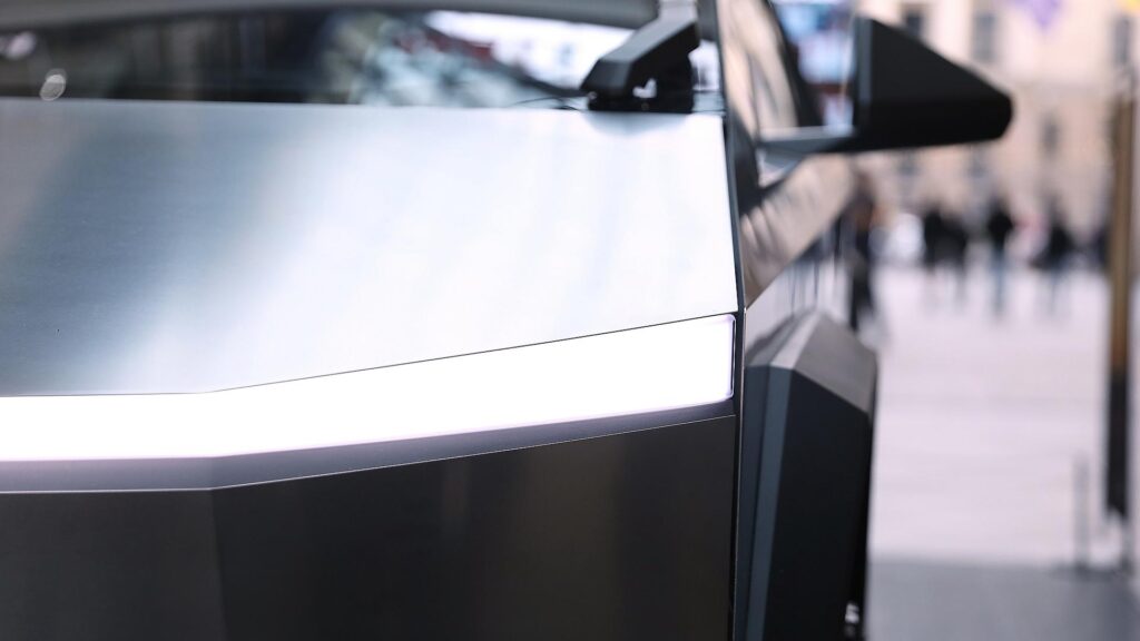 Cybertruck von Tesla (Archiv)