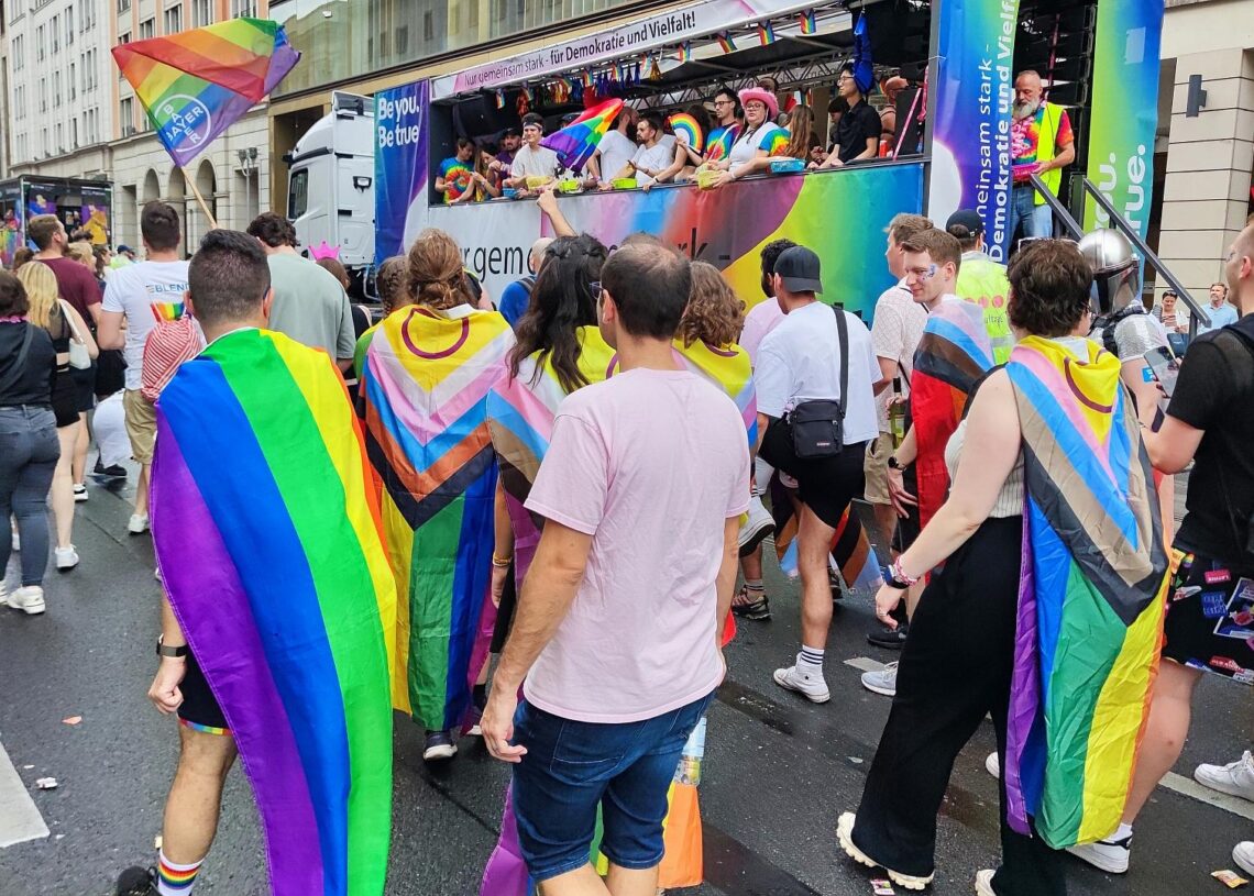 Parade zum Christopher-Street-Day (Archiv)