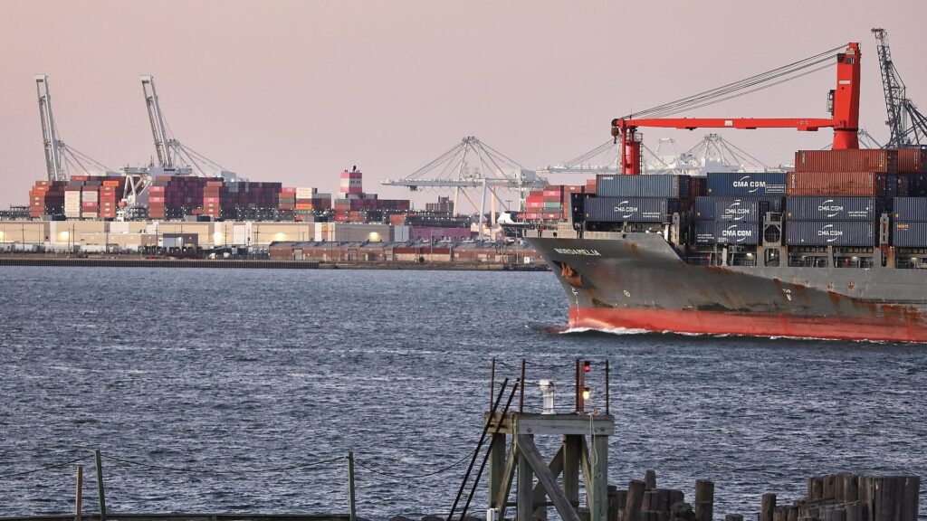 Industrieanlagen (Archiv)