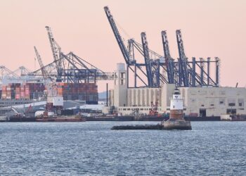Industrieanlagen (Archiv)