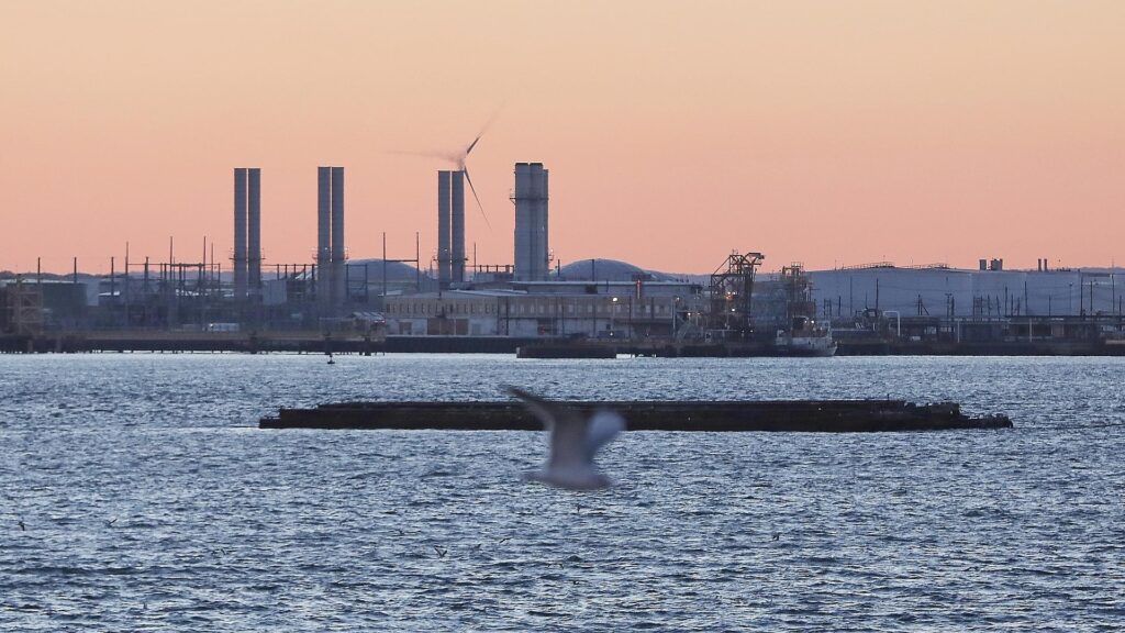 Industrieanlagen (Archiv)