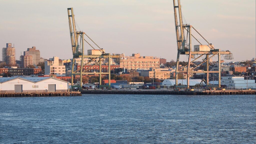 Industrieanlagen (Archiv)