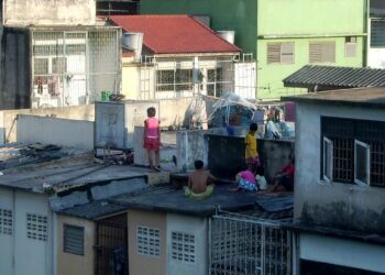 Kinder in einem Slum (Archiv)