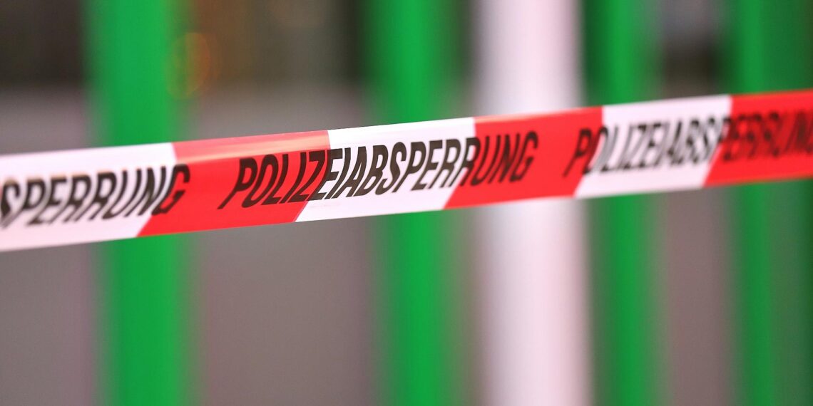 Polizeiabsperrung (Archiv)