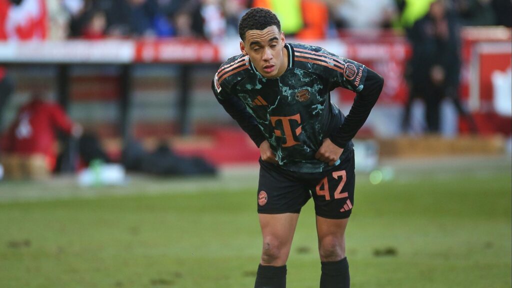 Klub-WM: Bayern München scheidet gegen PSG aus - Sorge um Musiala 13 Jamal Musiala (Archiv)