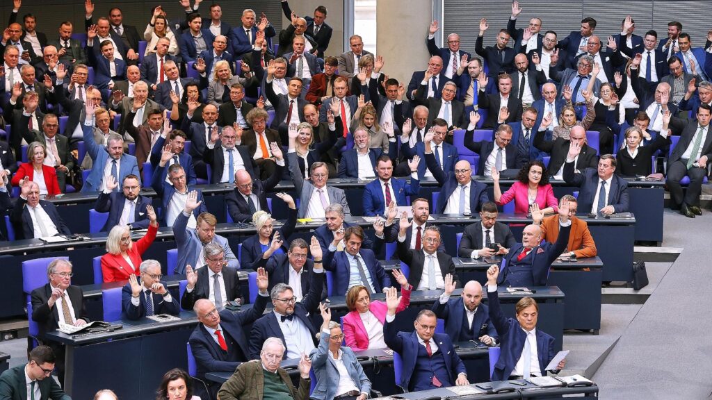 AfD-Fraktionsvorstand beschließt gemäßigtes Auftreten nach außen 1 AfD-Bundestagsfraktion (Archiv)
