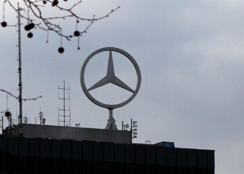 Mercedes-Stern (Archiv)
