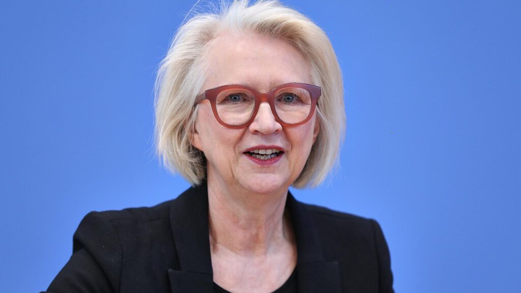 Monika Schnitzer (Archiv)