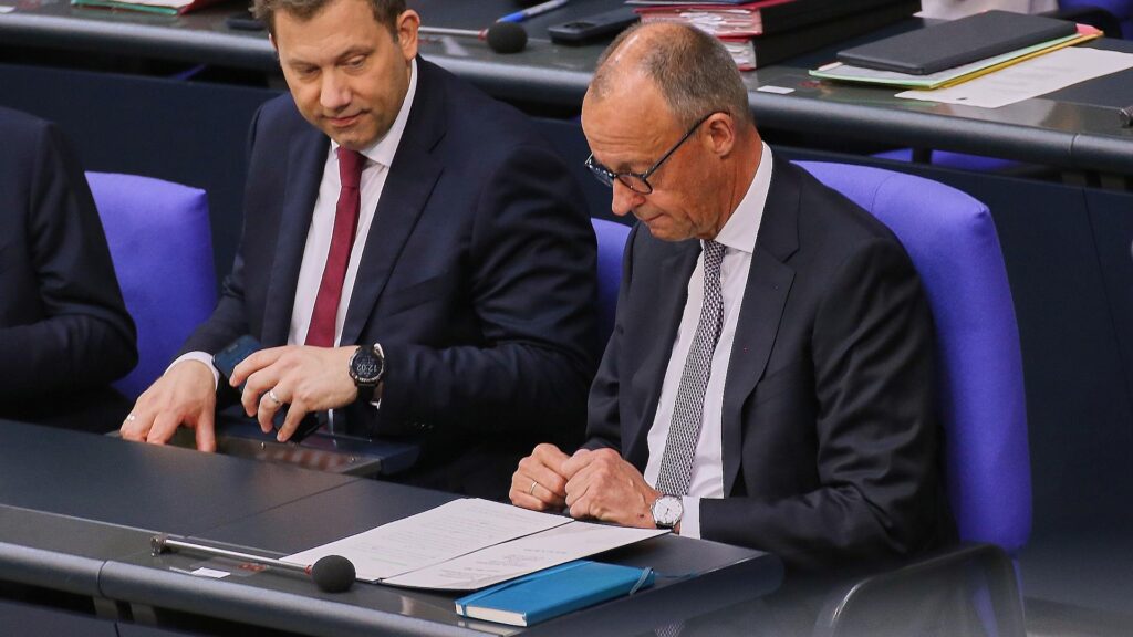 Lars Klingbeil und Friedrich Merz (Archiv)