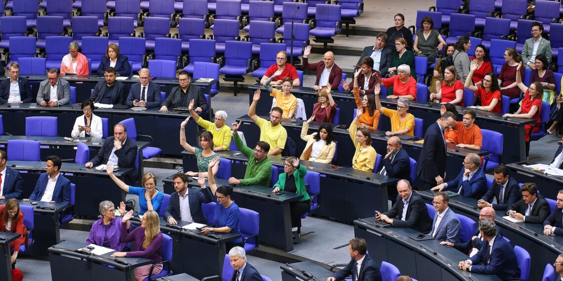 Debatte im Bundestag zum Thema `queerfeindliche Hasskriminalität` (Archiv)