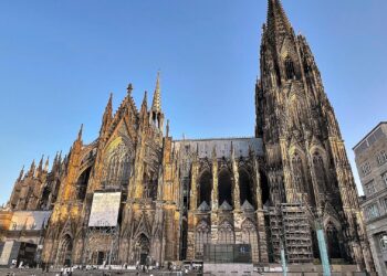 Kölner Dom (Archiv)