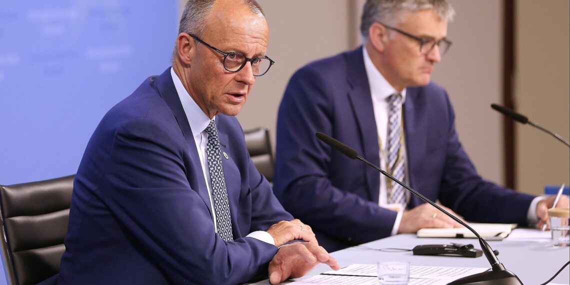 Friedrich Merz und Stefan Kornelius (Archiv)