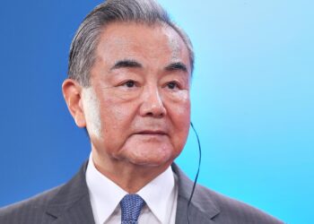 Wang Yi am 03.07.2025