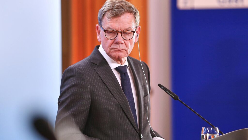 Wadephul distanziert sich von Begriff "Zwangssolidarität" 6 Johann Wadephul am 03.07.2025