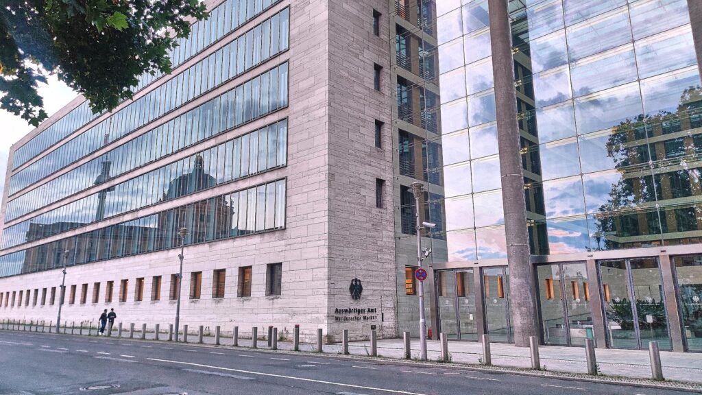 Chinas Botschafter wegen Lasereinsatz gegen Flugzeug einbestellt 11 Auswärtiges Amt (Archiv)